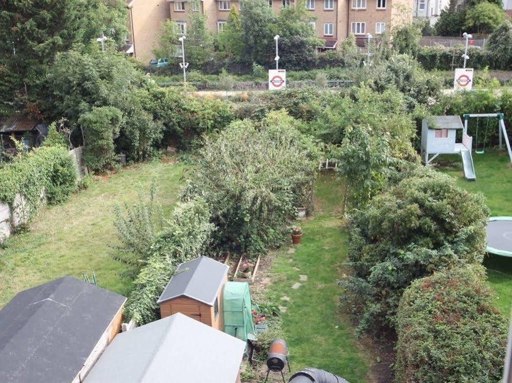 Southfieldsb&Bstudios London Kültér fotó